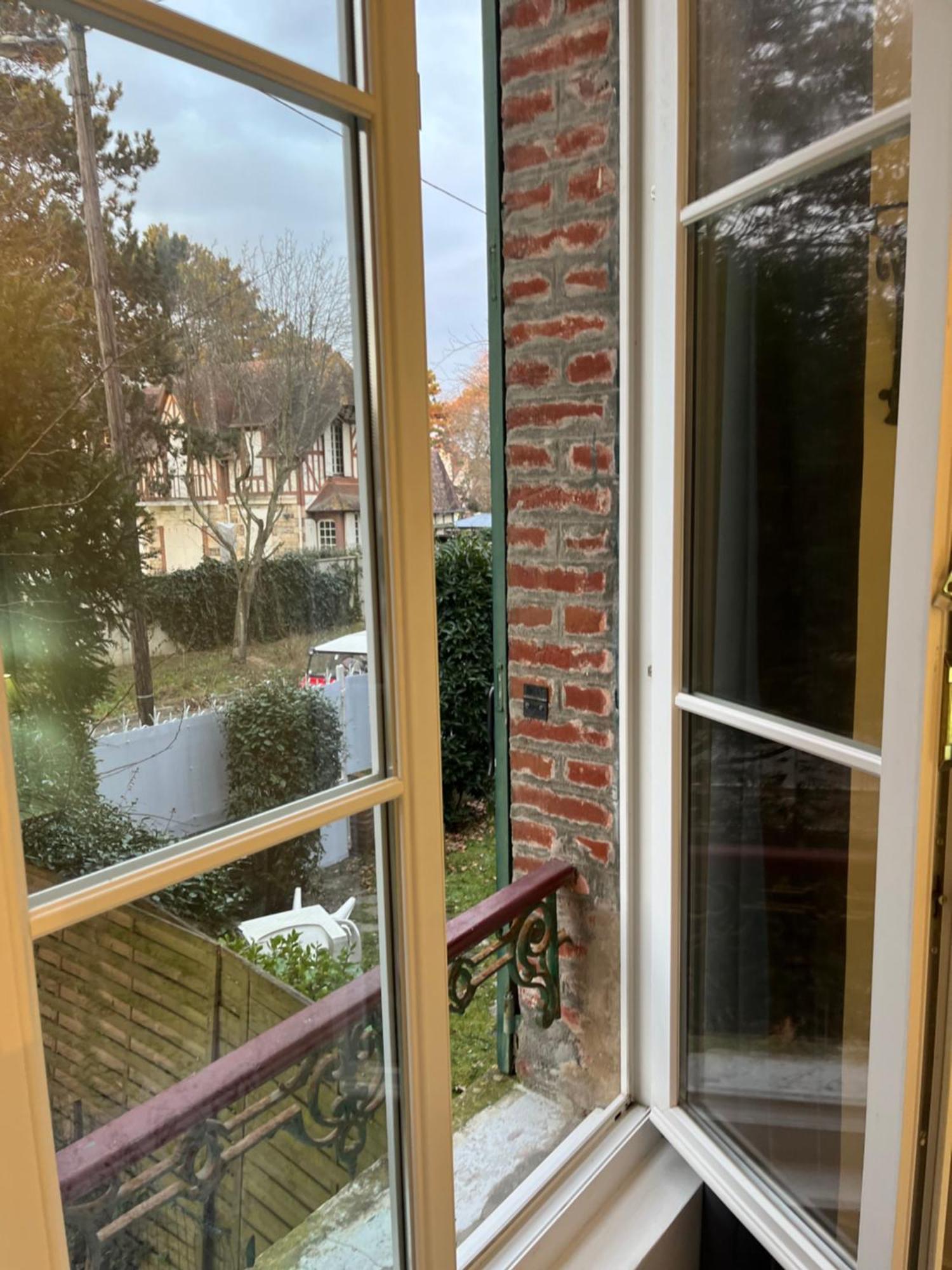 Magnifique F2 En Plein Centre Appartement Cabourg Buitenkant foto